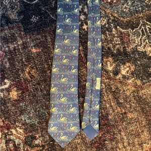 Vintage Hermes Blue and Yellow Swan Pattern Tie (7285 MA)